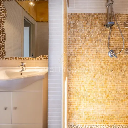 Apartamento Secret View - 2 Beds - Wi-fi - Parking - By Coral