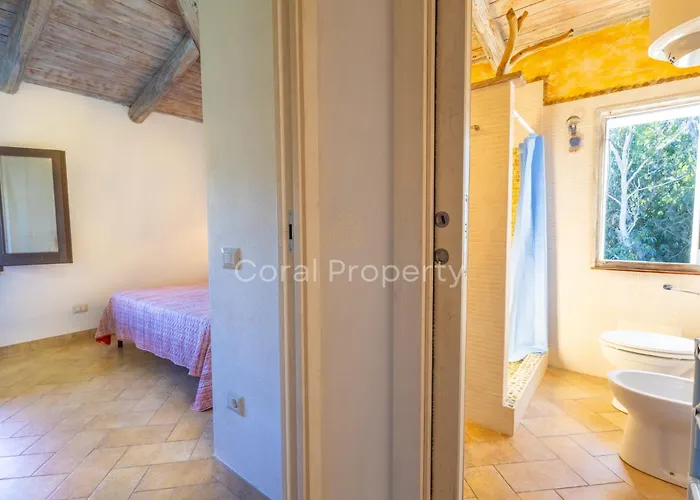 Secret View - 2 Beds - Wi-fi - Parking - By Coral Апартаменты Порто-Черво