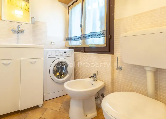 Апартаменты Secret View - 2 Beds - Wi-fi - Parking - By Coral *